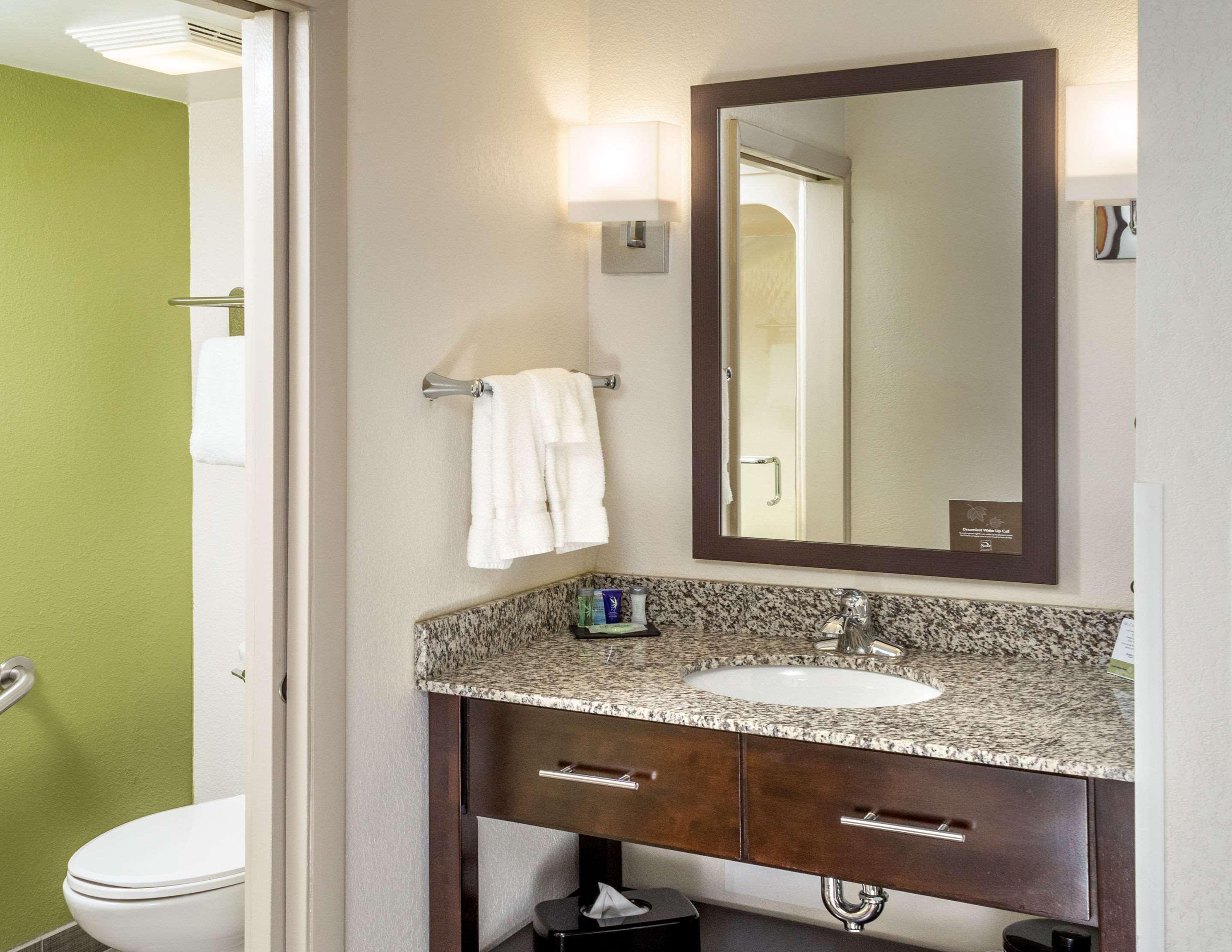 Sleep Inn & Suites Cross Lanes - South Charleston Экстерьер фото