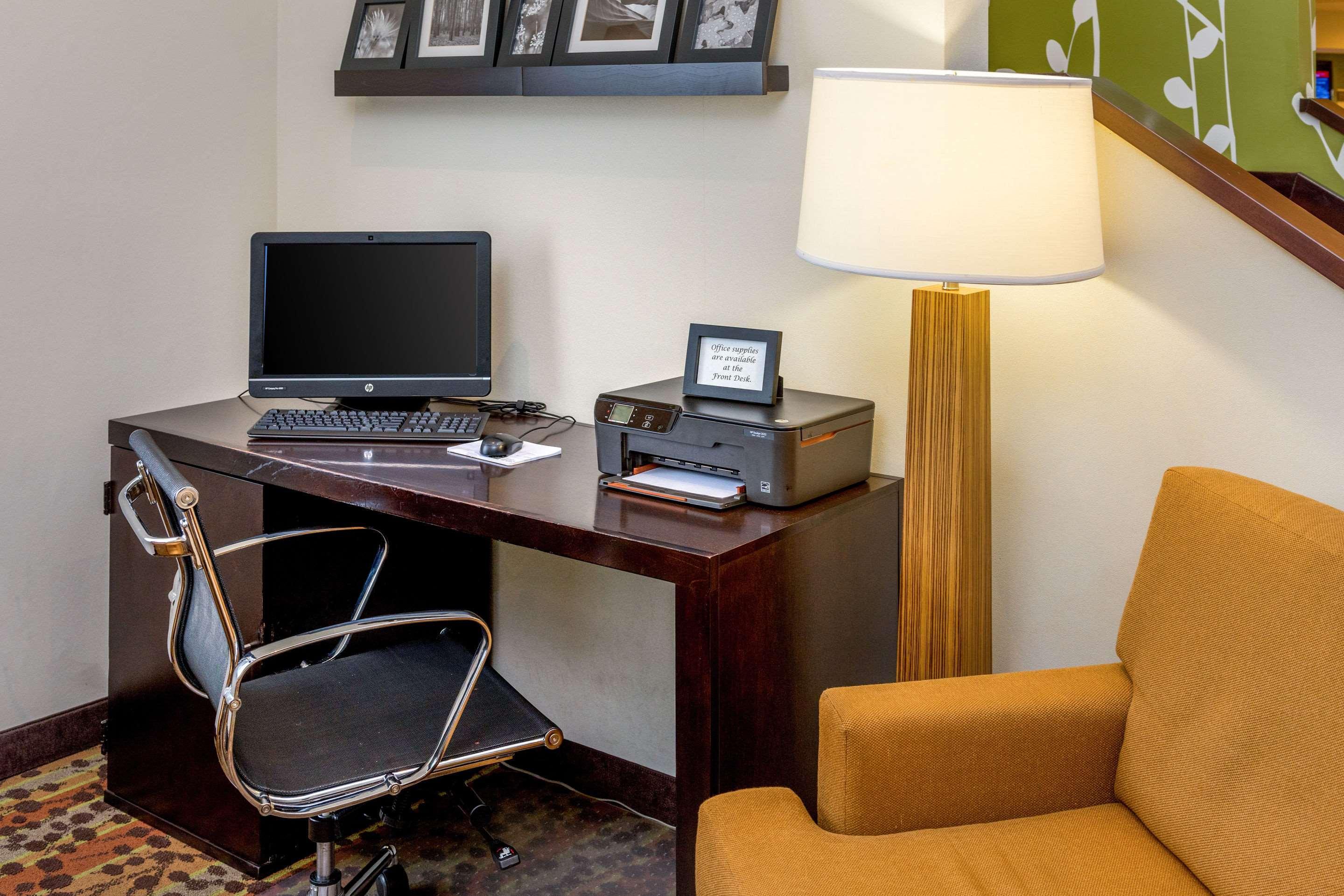 Sleep Inn & Suites Cross Lanes - South Charleston Экстерьер фото