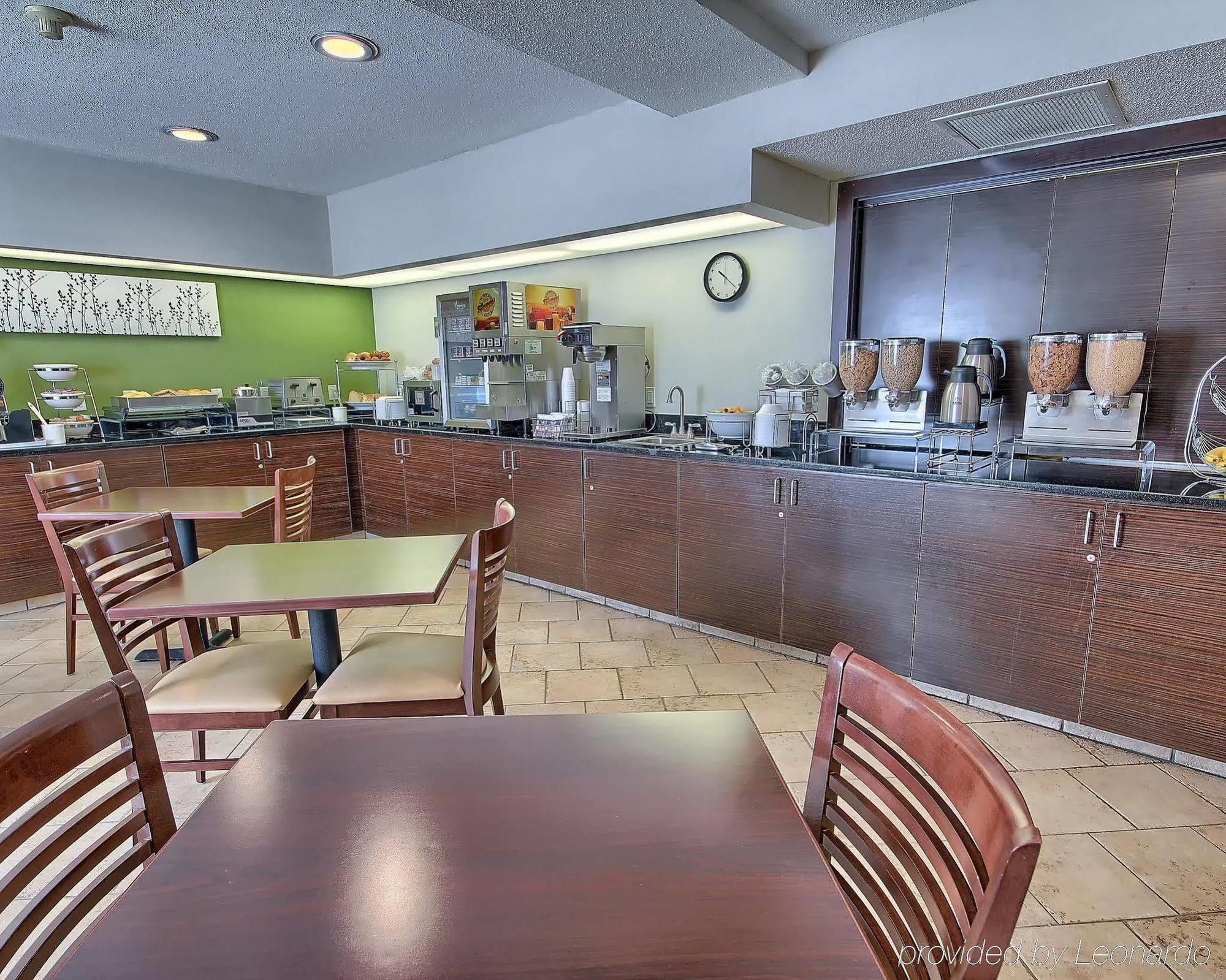 Sleep Inn & Suites Cross Lanes - South Charleston Экстерьер фото